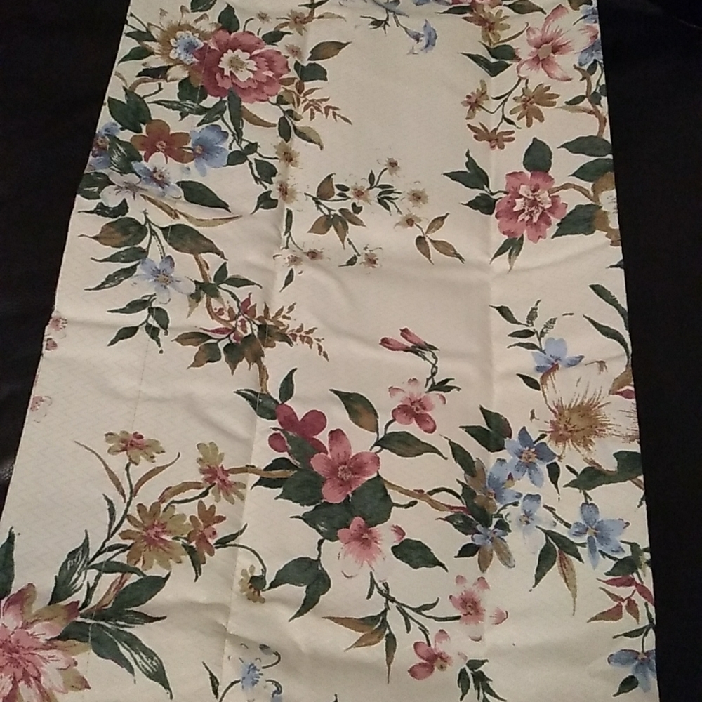 1 Blouson Valance American Lifestyle 82" x 16"